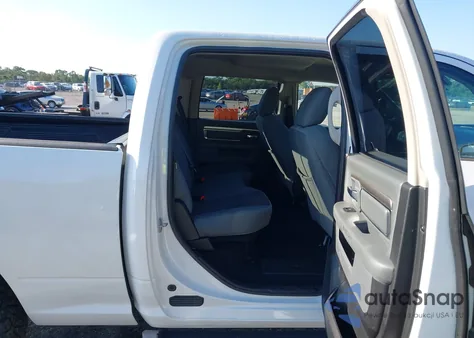 2019 Ram 1500 Classic Big Horn 4X4 6'4 Box from USA, damaged, VIN 1C6RR7TT6KS648310